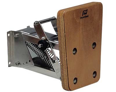 Soporte motor basculante en inox <20 CV - 50 kg max.
