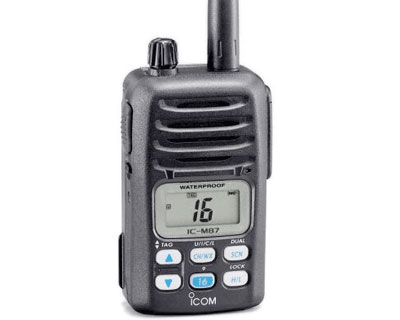 Radiotel�fono VHF portatil ICOM-M87